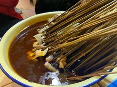 -拈签一笑黄牛肉辣卤串串