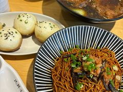 -玖鲜小笼(中山广场店)