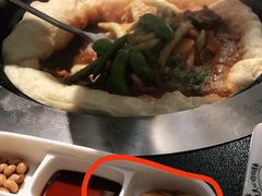 -灶座小锅烀饼•铁锅炖(船营店)