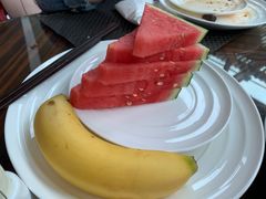 -君来湖滨饭店·玫瑰园