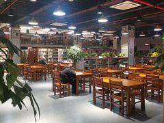 -上海市虹口区图书馆(曲阳分馆)