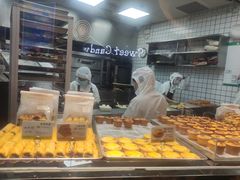 面包甜点陈列柜-鲍师傅糕点(国金街店)
