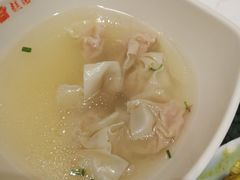 特色鸡肉馄饨-四宜糕团店(南大街店)
