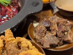 -黄潇洒老火锅(九眼桥宏济巷店)