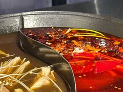 -鹿鸣山草本茶香火锅(园西路店)