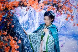 点击看大图 -九月鹰飞汉服摄影工作室