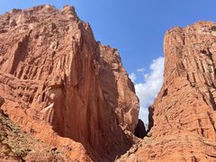 -天山神秘大峡谷