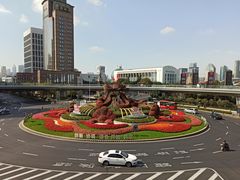 -陆家嘴空中步行连廊