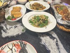 -新白鹿餐厅(百联中环店)