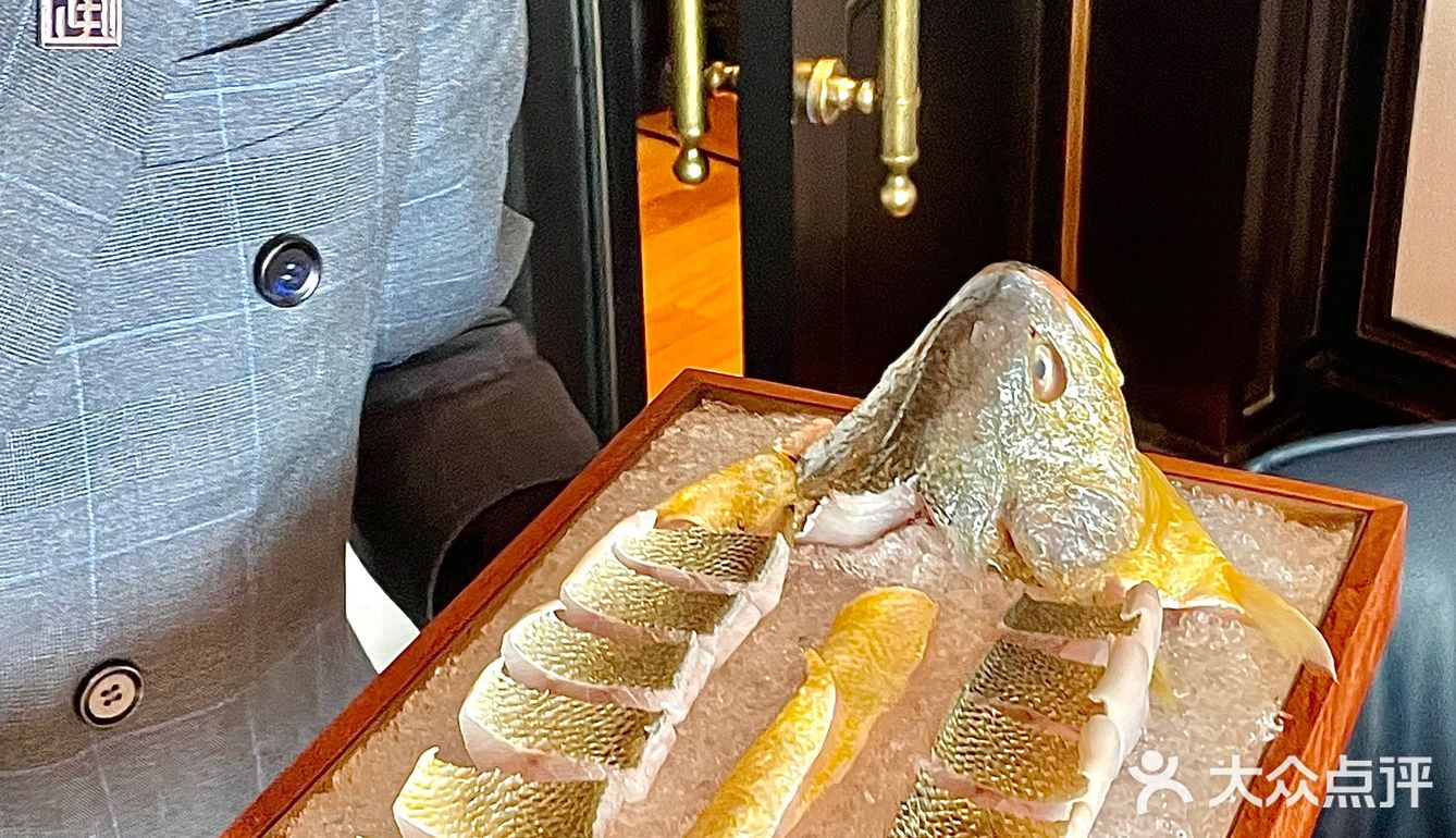 在青岛和姐妹们聚餐首选这家和牛火锅啦～
