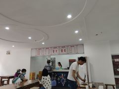 -何记酿皮店(西流湾店)