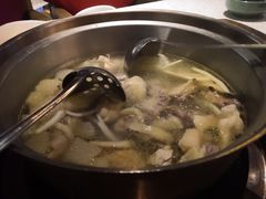 -润园四季椰子鸡火锅(海上世界店)