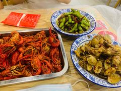 -江城燕子大排档(江汉路步行街店)