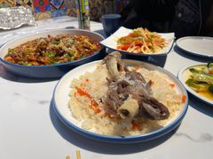 -欧提汗·新疆餐厅·清真(银都路店)