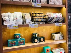 零售区-茶颜悦色(金茂览秀城LG层外街店)