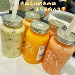 -花岐款式专研健康美甲沙龙