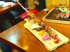 -米德维奇俄式西餐厅(西六道街店)