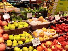 -中百仓储超市有限公司(越秀星汇维港店)