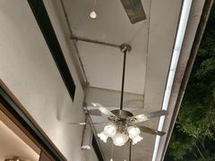 -蚝美人·生蚝海鲜烧烤(茶花园店)