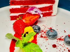 红丝绒蛋糕-Golden Lily河内巴黎法越料理餐厅(建国西路店)