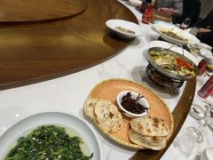 -梅花香里大酒店(郁金香路店)