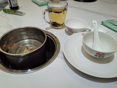 -帝皇海海鲜豆捞(桐泾商务广场店)