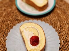 日式鲜乳卷-SKROLL卡特司库·蛋糕定制·生吐司·司康(古北程家桥店)