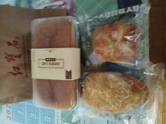 -红宝石·鲜奶小方·海派西点房(控江店)