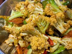 -川人百味·水煮活鱼(赛罕万达店)