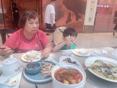 -尚一汤·粤菜海鲜(环球港店)