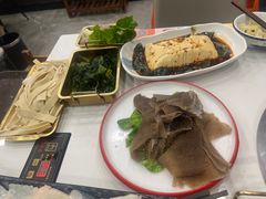 -刘少华贵州小黄牛·鲜牛肉火锅(总店)