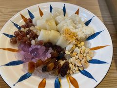 冰汤圆-正南齐北·老街糯米团(洪崖洞店)