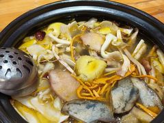 -菌之家·专业纯野生菌火锅·特色炒菌