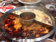 -佬土鹅肠火锅(解放路店)