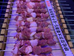-黑门烤肉