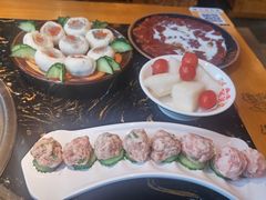 -憨孃孃·重庆老火锅(红山黑金店)