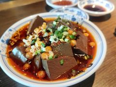 -肖四女乐山跷脚牛肉(南汇大学城生活广场店)