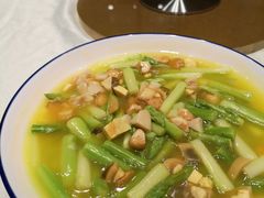 -辣螃铠盆盆蟹大排档(海昌店)