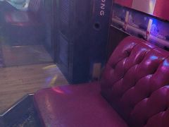 -唱吧麦颂KTV(松江五龙商业广场店)