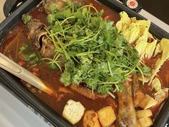 烤鱼-巴辣仔烤鱼鸡煲(上水店)
