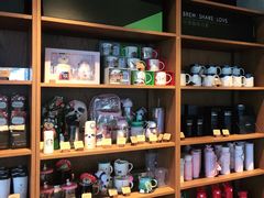 零售区-星巴克臻选(宁波天一广场店)