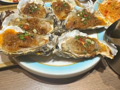 蒜蓉烤生蚝-街角等你.大连海鲜烧烤.经典铁板海鲜串(西安路店)