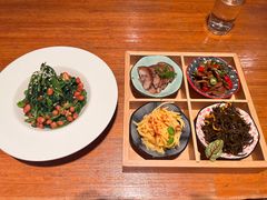 -京尊烤鸭店JINGZUN(春秀路店)