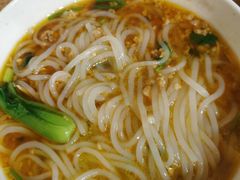 三鲜米线-老字号杨坡红油米线腊汁肉夹馍(东四道巷店)