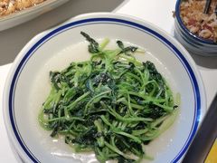 -八府香鸭·啫啫煲(华山路店)