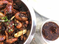 -靓靓蒸虾(恩施新天地店)