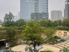-易生活购物公园