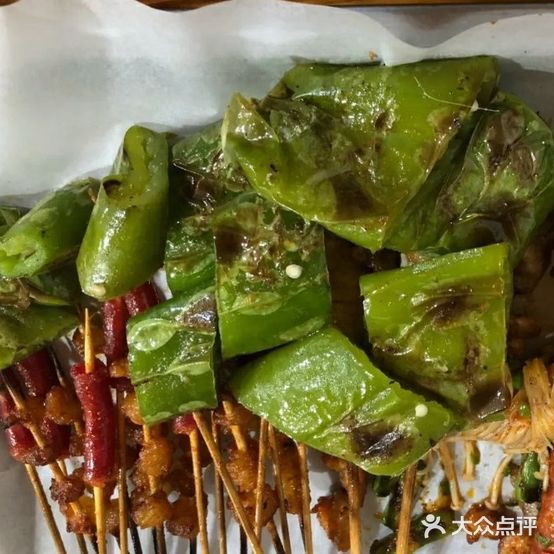 原后山眼镜烧烤烤鱼