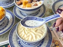 -广信牛奶甜品世家(万象城店)