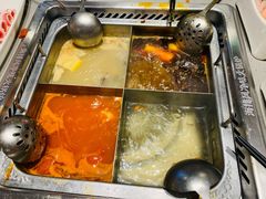 番茄锅底-海底捞火锅(南山京基百纳店)